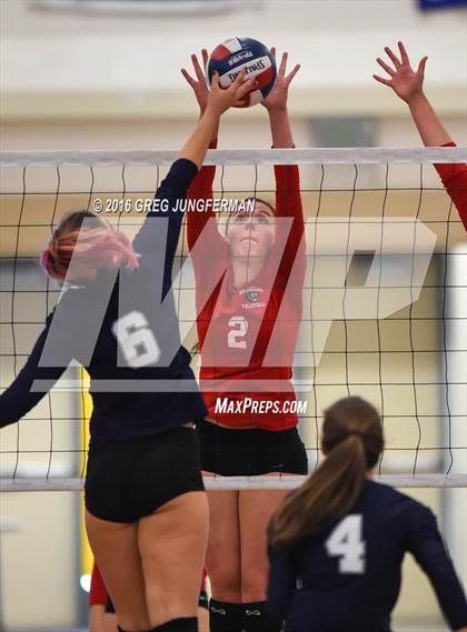 Thumbnail 3 in Burlingame vs. Aptos (CIF CCS D3 Final) photogallery.