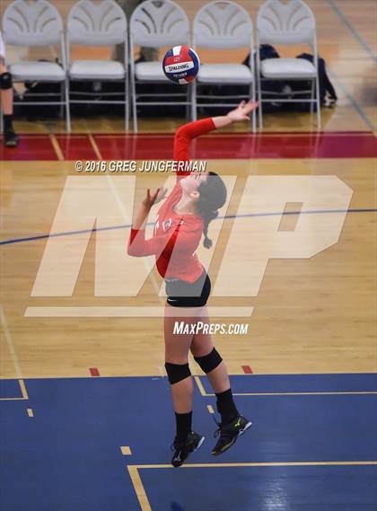 Thumbnail 3 in Burlingame vs. Aptos (CIF CCS D3 Final) photogallery.