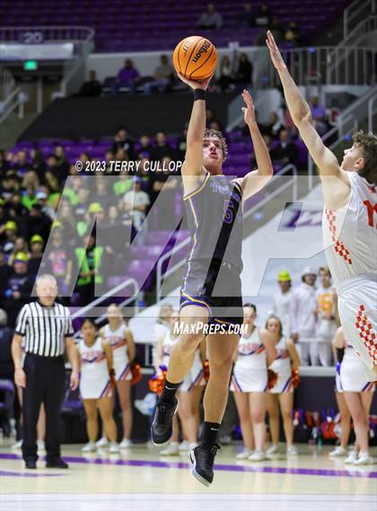 Thumbnail 3 in Timpview vs. Orem (UHSAA 5A Semifinal) photogallery.