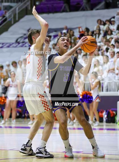 Thumbnail 3 in Timpview vs. Orem (UHSAA 5A Semifinal) photogallery.