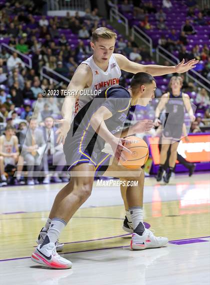 Thumbnail 1 in Timpview vs. Orem (UHSAA 5A Semifinal) photogallery.