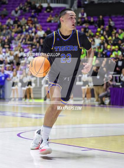 Thumbnail 2 in Timpview vs. Orem (UHSAA 5A Semifinal) photogallery.