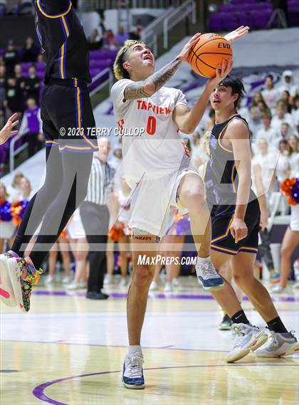 Thumbnail 3 in Timpview vs. Orem (UHSAA 5A Semifinal) photogallery.