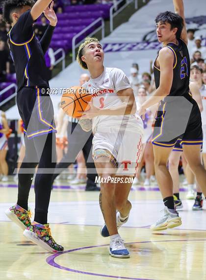 Thumbnail 3 in Timpview vs. Orem (UHSAA 5A Semifinal) photogallery.