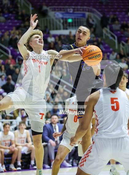 Thumbnail 1 in Timpview vs. Orem (UHSAA 5A Semifinal) photogallery.