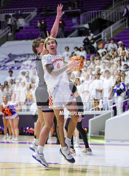 Thumbnail 2 in Timpview vs. Orem (UHSAA 5A Semifinal) photogallery.