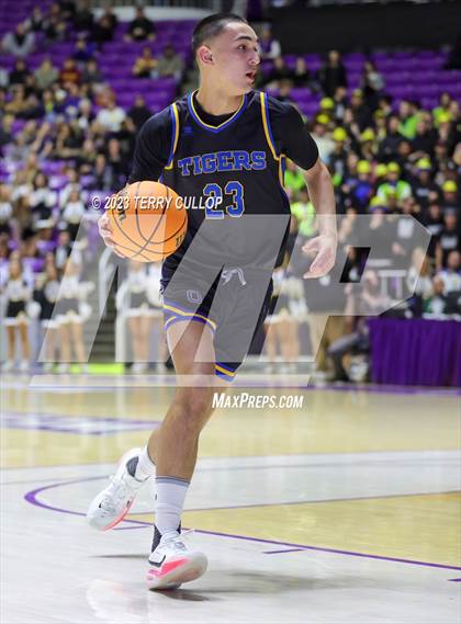 Thumbnail 3 in Timpview vs. Orem (UHSAA 5A Semifinal) photogallery.