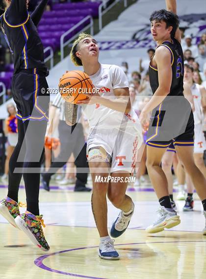 Thumbnail 1 in Timpview vs. Orem (UHSAA 5A Semifinal) photogallery.