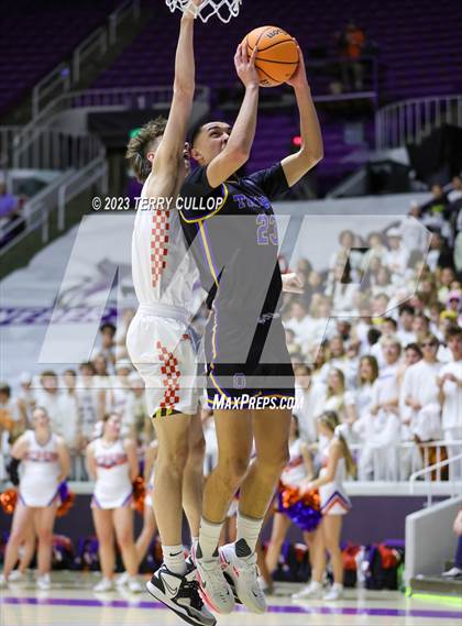 Thumbnail 1 in Timpview vs. Orem (UHSAA 5A Semifinal) photogallery.