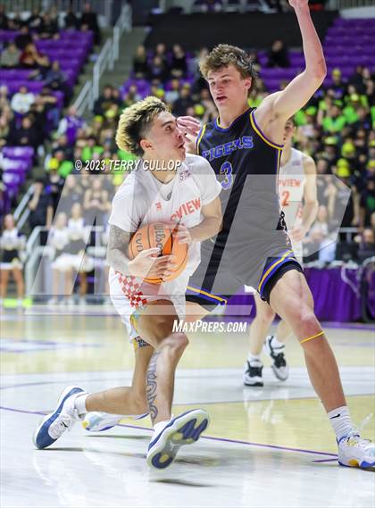 Thumbnail 1 in Timpview vs. Orem (UHSAA 5A Semifinal) photogallery.
