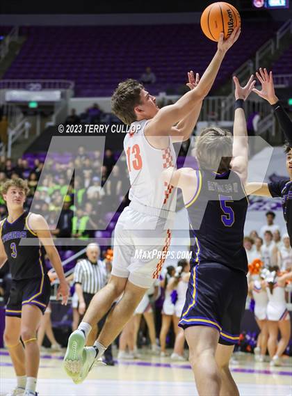 Thumbnail 2 in Timpview vs. Orem (UHSAA 5A Semifinal) photogallery.