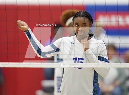 Thumbnail 1 in Forest Park vs. Mount Vernon photogallery.