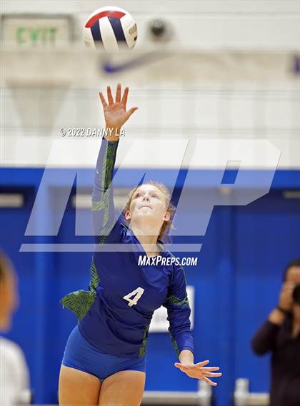 Thumbnail 3 in Forest Park vs. Mount Vernon photogallery.