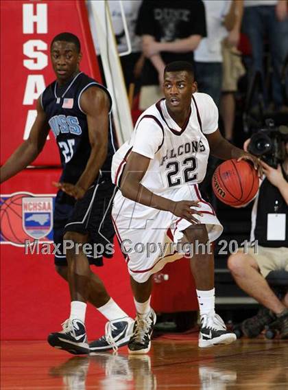 Thumbnail 3 in South Central vs. Huss (NCHSAA 3A Final) photogallery.