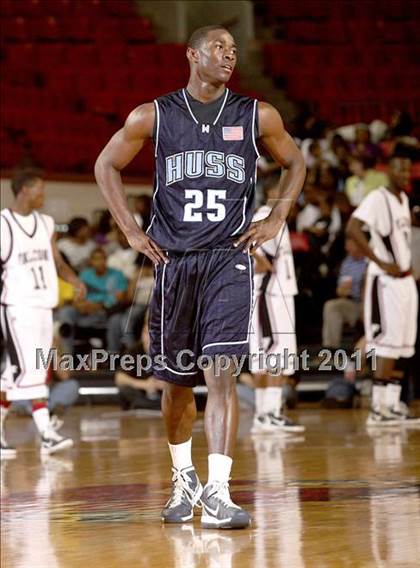 Thumbnail 2 in South Central vs. Huss (NCHSAA 3A Final) photogallery.