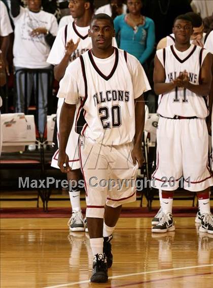 Thumbnail 2 in South Central vs. Huss (NCHSAA 3A Final) photogallery.