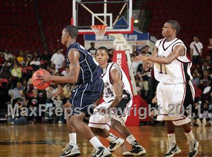 Thumbnail 3 in South Central vs. Huss (NCHSAA 3A Final) photogallery.