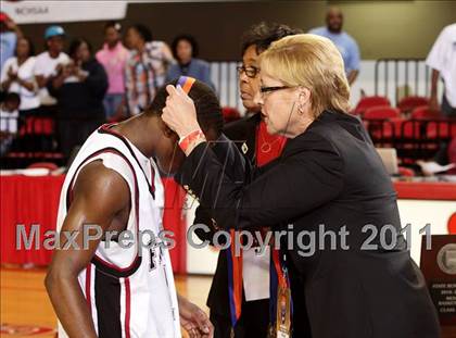 Thumbnail 1 in South Central vs. Huss (NCHSAA 3A Final) photogallery.