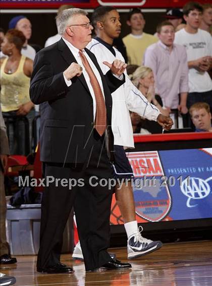 Thumbnail 3 in South Central vs. Huss (NCHSAA 3A Final) photogallery.