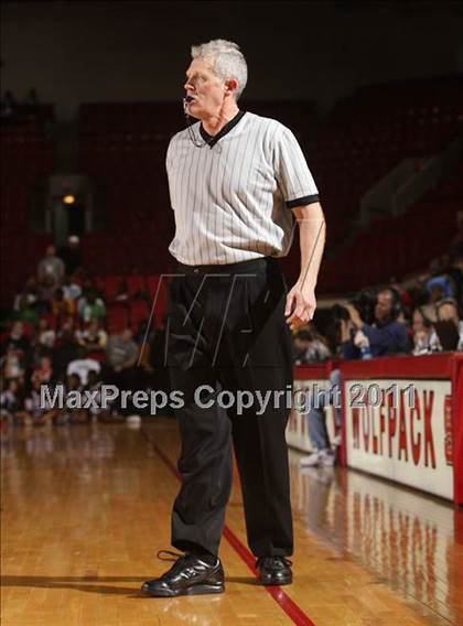 Thumbnail 1 in South Central vs. Huss (NCHSAA 3A Final) photogallery.