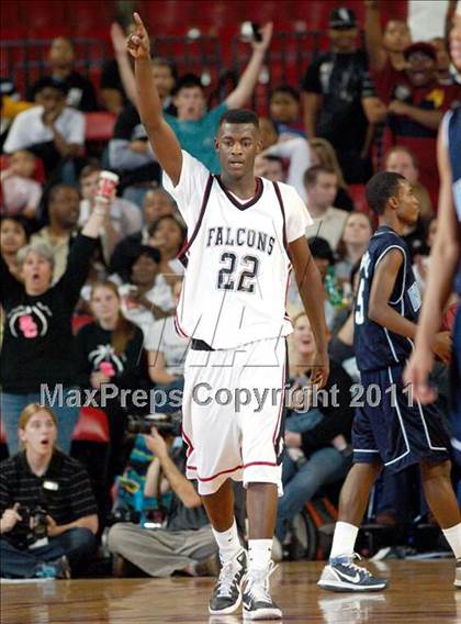 Thumbnail 3 in South Central vs. Huss (NCHSAA 3A Final) photogallery.