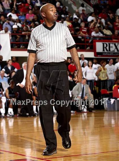 Thumbnail 2 in South Central vs. Huss (NCHSAA 3A Final) photogallery.