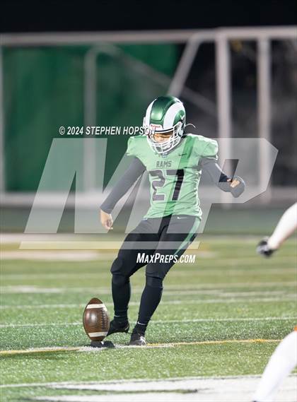 Thumbnail 1 in St. Mary's vs. Vacaville (CIF SJS D2 Playoff Round 2) photogallery.