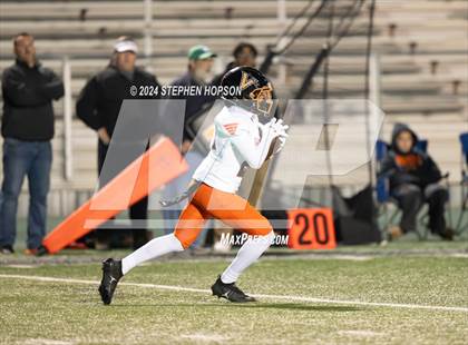 Thumbnail 3 in St. Mary's vs. Vacaville (CIF SJS D2 Playoff Round 2) photogallery.