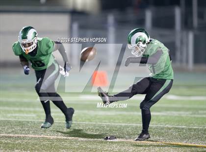 Thumbnail 1 in St. Mary's vs. Vacaville (CIF SJS D2 Playoff Round 2) photogallery.