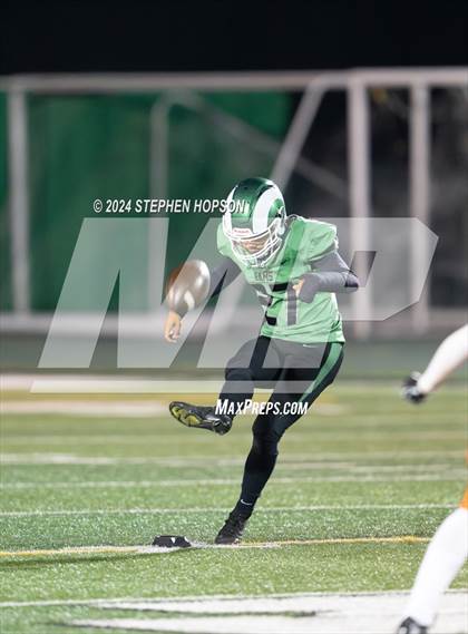 Thumbnail 2 in St. Mary's vs. Vacaville (CIF SJS D2 Playoff Round 2) photogallery.