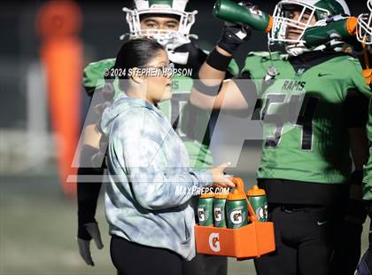 Thumbnail 2 in St. Mary's vs. Vacaville (CIF SJS D2 Playoff Round 2) photogallery.