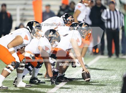Thumbnail 1 in St. Mary's vs. Vacaville (CIF SJS D2 Playoff Round 2) photogallery.