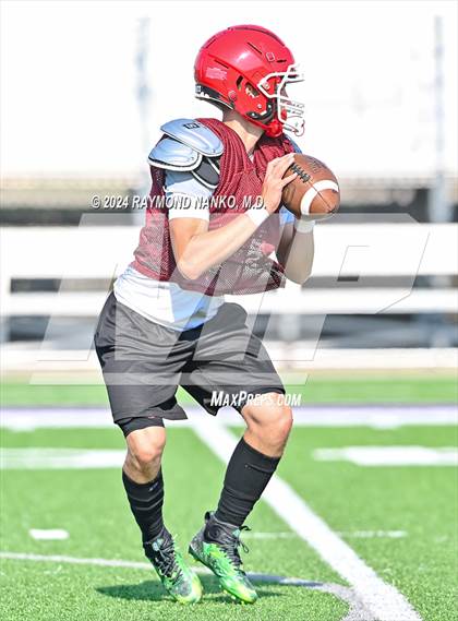 Thumbnail 1 in Mississinewa vs Anderson (Grant County Scrimmage) photogallery.