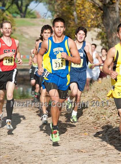Thumbnail 2 in CIF State Cross Country Championships (Boys Division IV) photogallery.