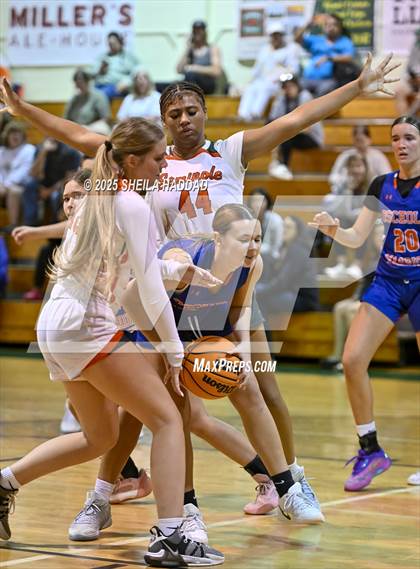 Thumbnail 1 in JV: Osceola @ Seminole photogallery.