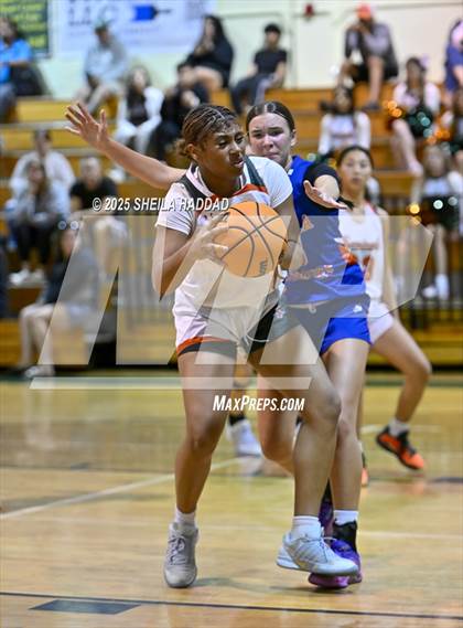 Thumbnail 1 in JV: Osceola @ Seminole photogallery.