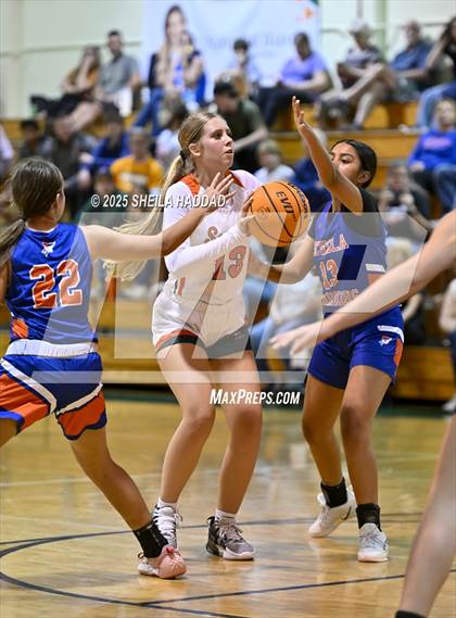 Thumbnail 1 in JV: Osceola @ Seminole photogallery.