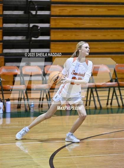 Thumbnail 2 in JV: Osceola @ Seminole photogallery.