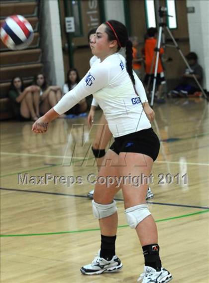 Thumbnail 1 in Bishop Gorman vs. Northview (2010 Durango Fall Classic) photogallery.