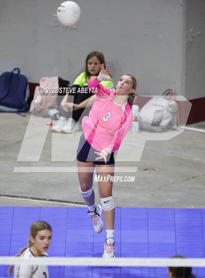 Thumbnail 1 in Vail Christian @ Strasburg (CHSAA 2A 3rd Round) photogallery.