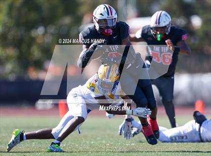 Thumbnail 3 in George Washington @ Imhotep Charter (PIAA 6A Round 1) photogallery.