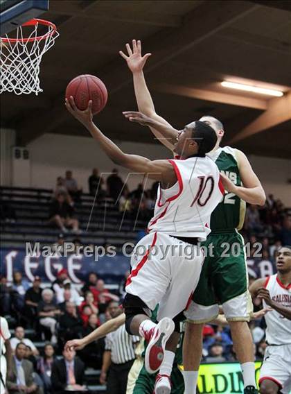 Thumbnail 1 in Salesian vs. St. Patrick/St. Vincent (CIF NCS D4 Final) photogallery.
