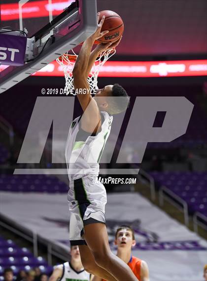 Thumbnail 1 in Timpanogos vs. Timpview (UHSAA 5A First Round) photogallery.