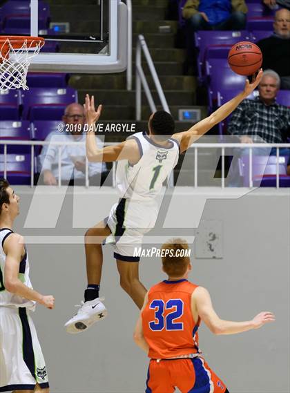 Thumbnail 3 in Timpanogos vs. Timpview (UHSAA 5A First Round) photogallery.