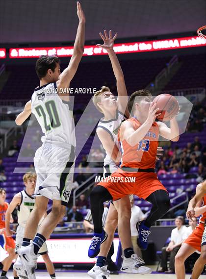 Thumbnail 1 in Timpanogos vs. Timpview (UHSAA 5A First Round) photogallery.
