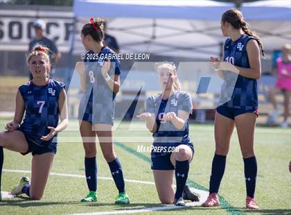 Thumbnail 3 in Smithson Valley vs. Harlingen South (UIL Regional IV 5A D1 Soccer Semifinals) photogallery.