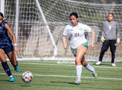 Thumbnail 2 in Smithson Valley vs. Harlingen South (UIL Regional IV 5A D1 Soccer Semifinals) photogallery.