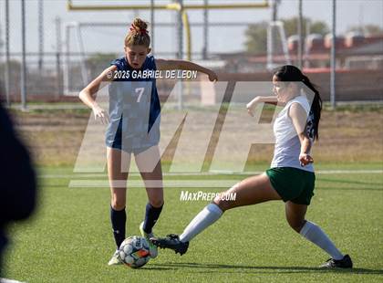 Thumbnail 2 in Smithson Valley vs. Harlingen South (UIL Regional IV 5A D1 Soccer Semifinals) photogallery.
