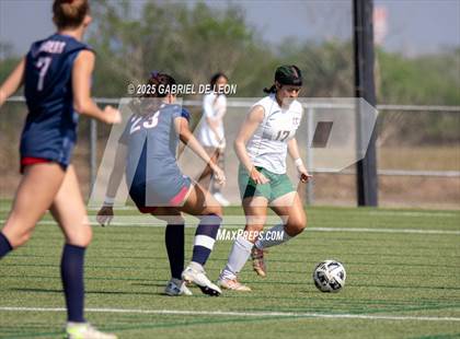 Thumbnail 2 in Smithson Valley vs. Harlingen South (UIL Regional IV 5A D1 Soccer Semifinals) photogallery.