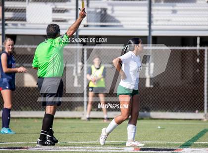 Thumbnail 3 in Smithson Valley vs. Harlingen South (UIL Regional IV 5A D1 Soccer Semifinals) photogallery.